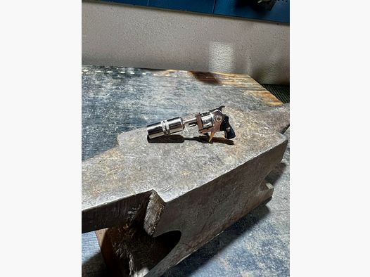 Xythos 2mm minirevolver entièrement fonctionnel