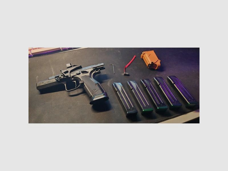 CZ TS2 Racing Green Custom Mod inkl. Zubehör und Munition