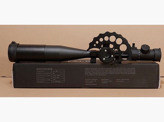 Falke 10-40x56 TAC mit Zubehör