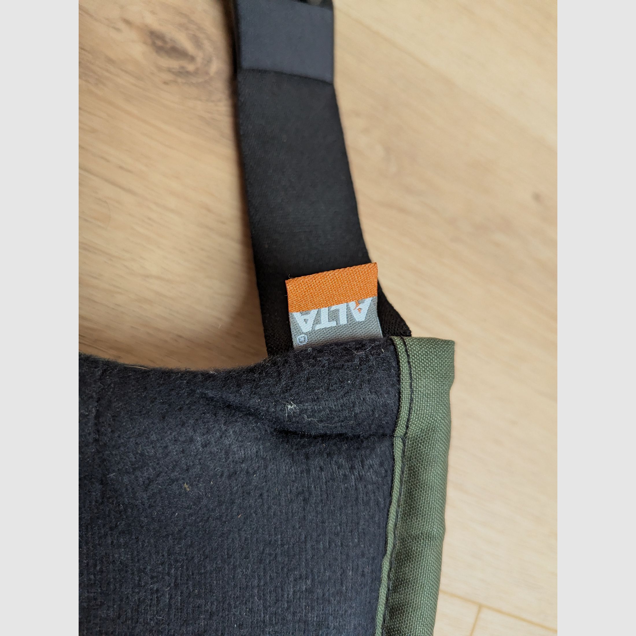 Alta Tactical Altaflex Knieschützer Olivgrün Alta Tactical Knieschutz (Schwarz, Nylon, Kautschuk) Airsoft