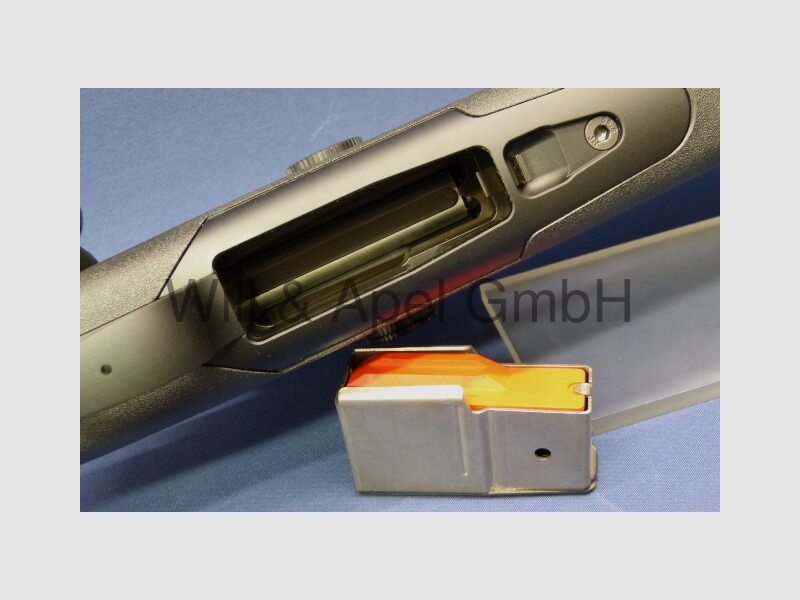 Short de chasse en acier