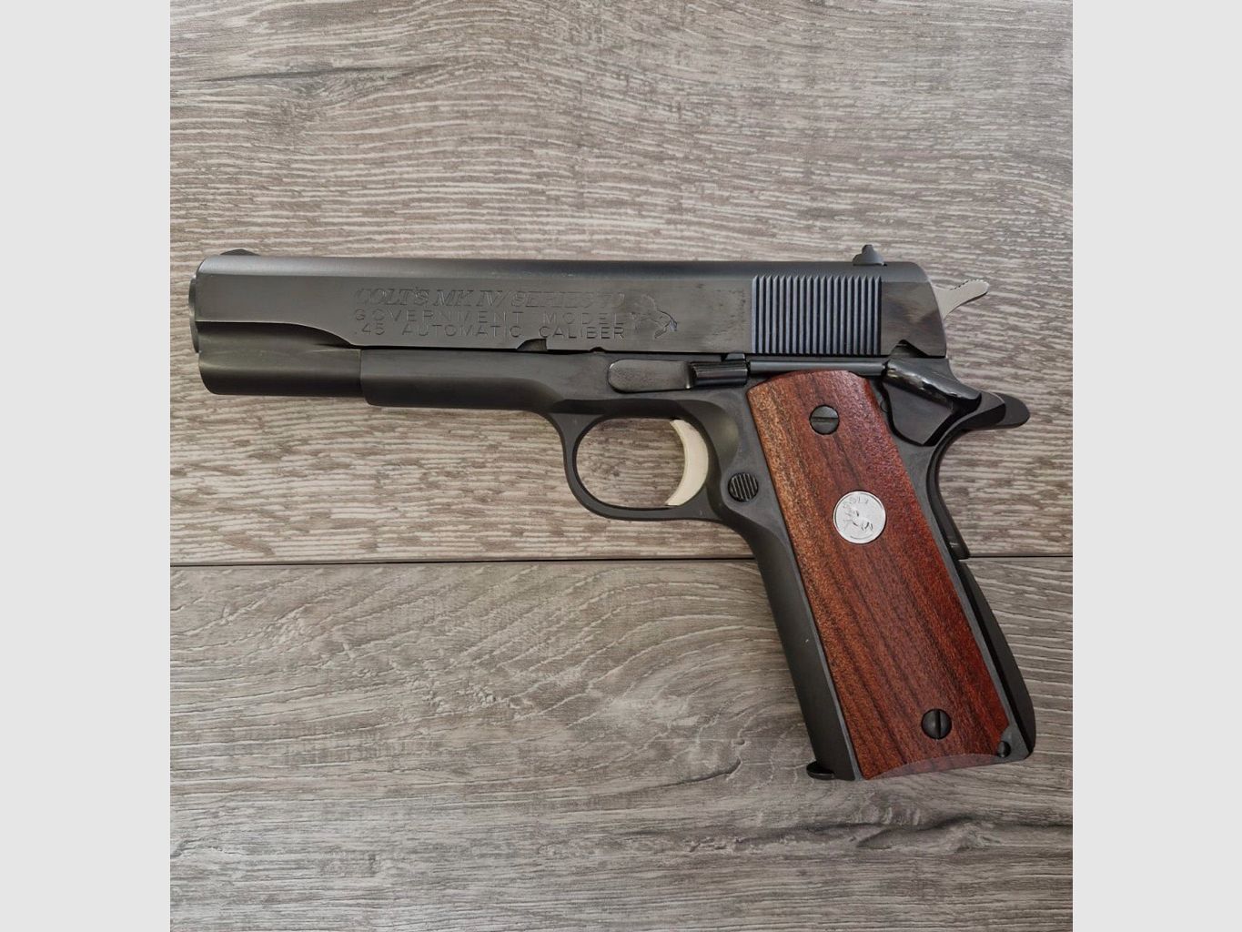 MK IV Serie 70, Bild 1 von 2