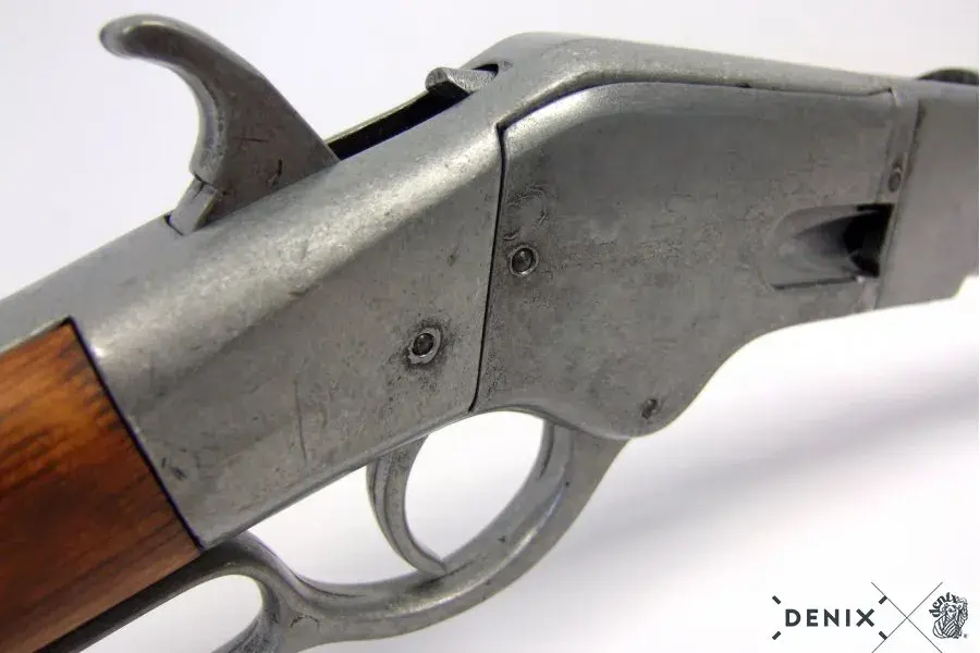 Denix decorative replica of the American lever-action rifle of 1866, image 8 of 26