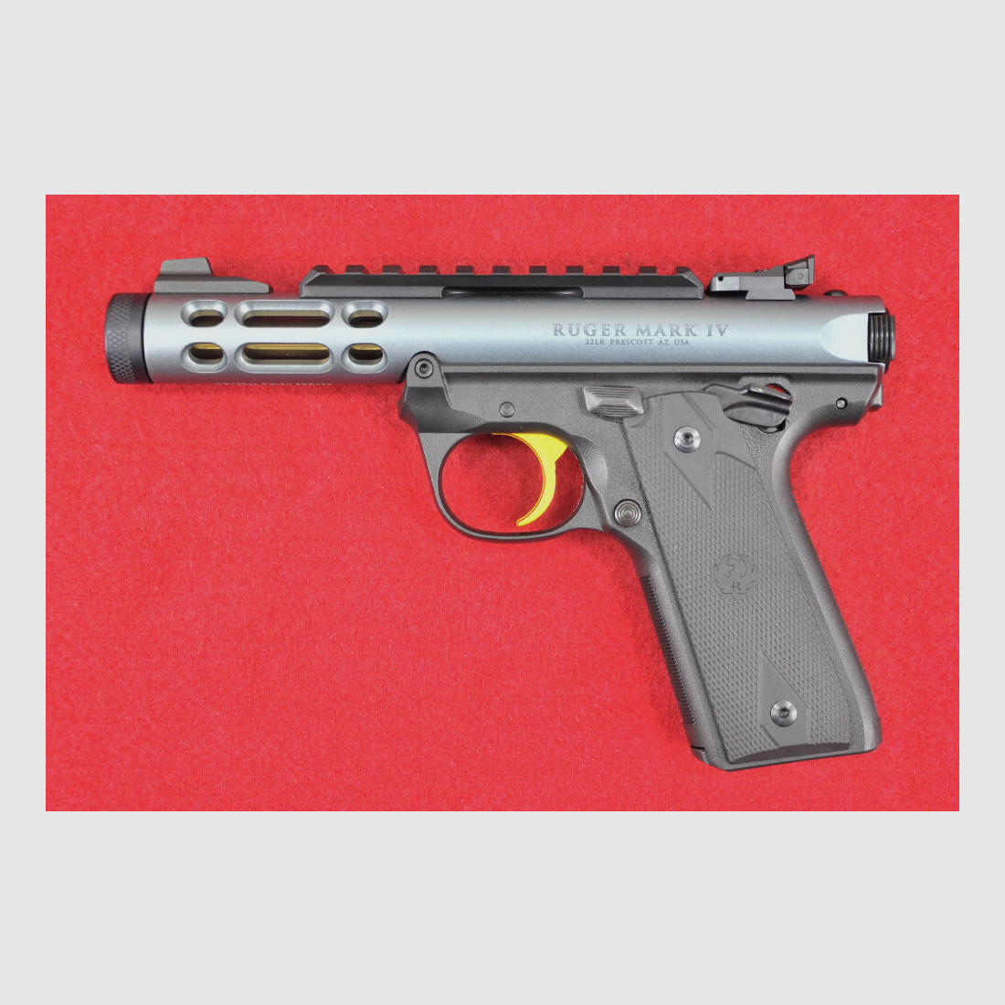 Ruger Mark IV 22/45 Lite Diamond Grey-Goud 4,4" .22lr