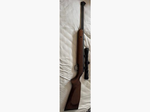 Weihrauch HW 57 mit Bushmaster Zielfernrohr