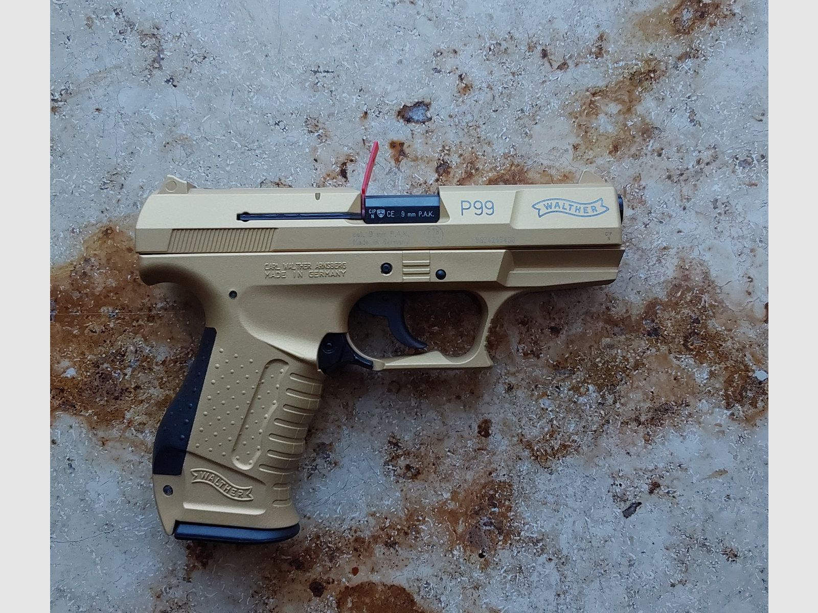 Walther P99 Glacier Gold Edition 9mm Pak, afbeelding 1 van 2