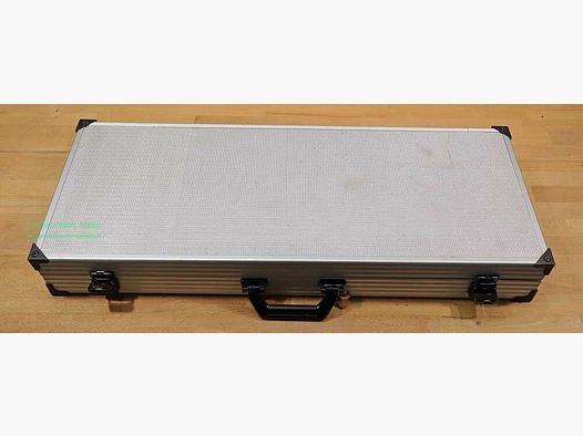 Allemand, fabrication inconnue valise en aluminium arme de poing