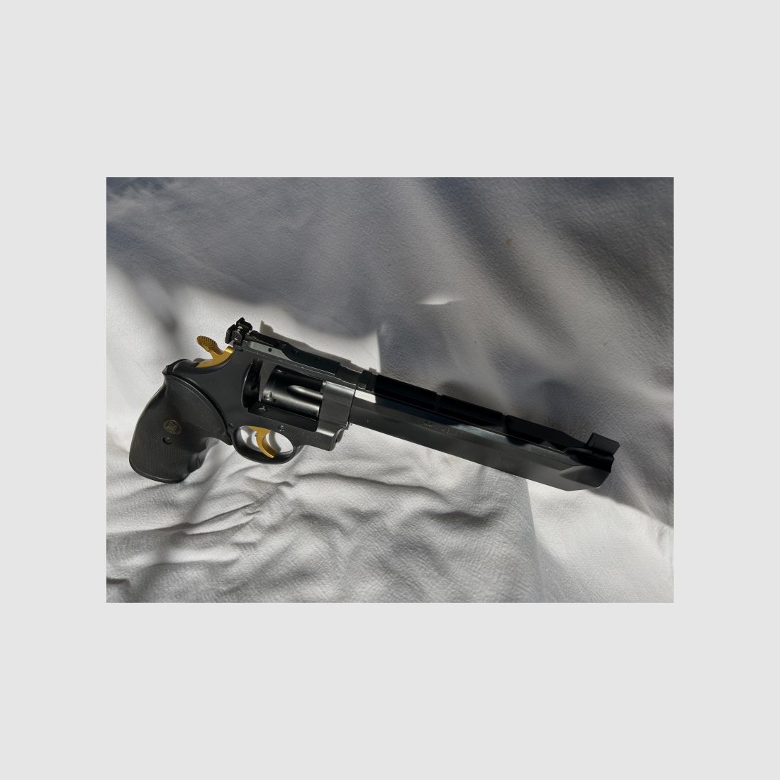 S&W Performance Stealth Hunter 44 Magnum