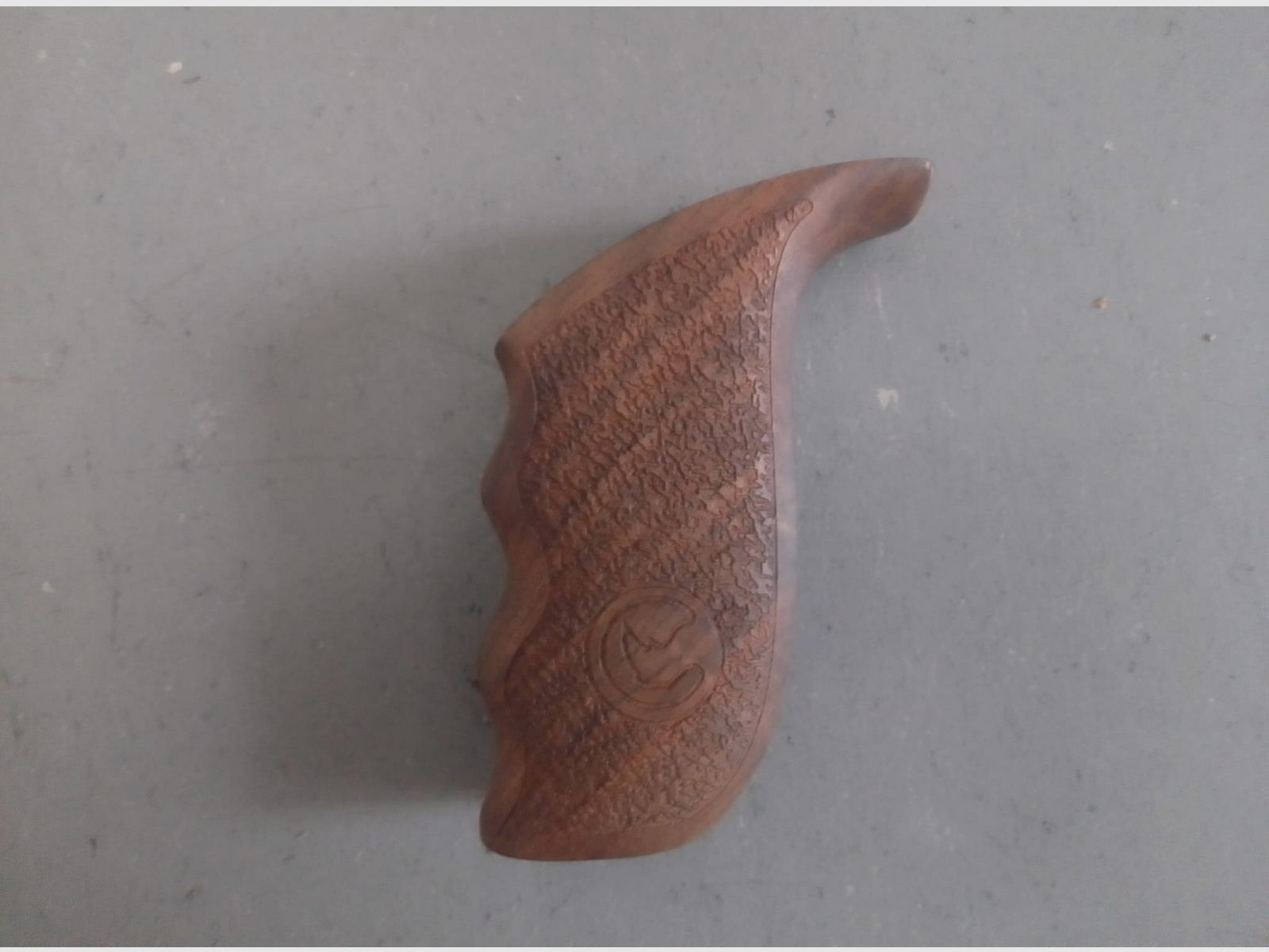 Chiappa Rhino wooden grip / walnut grip