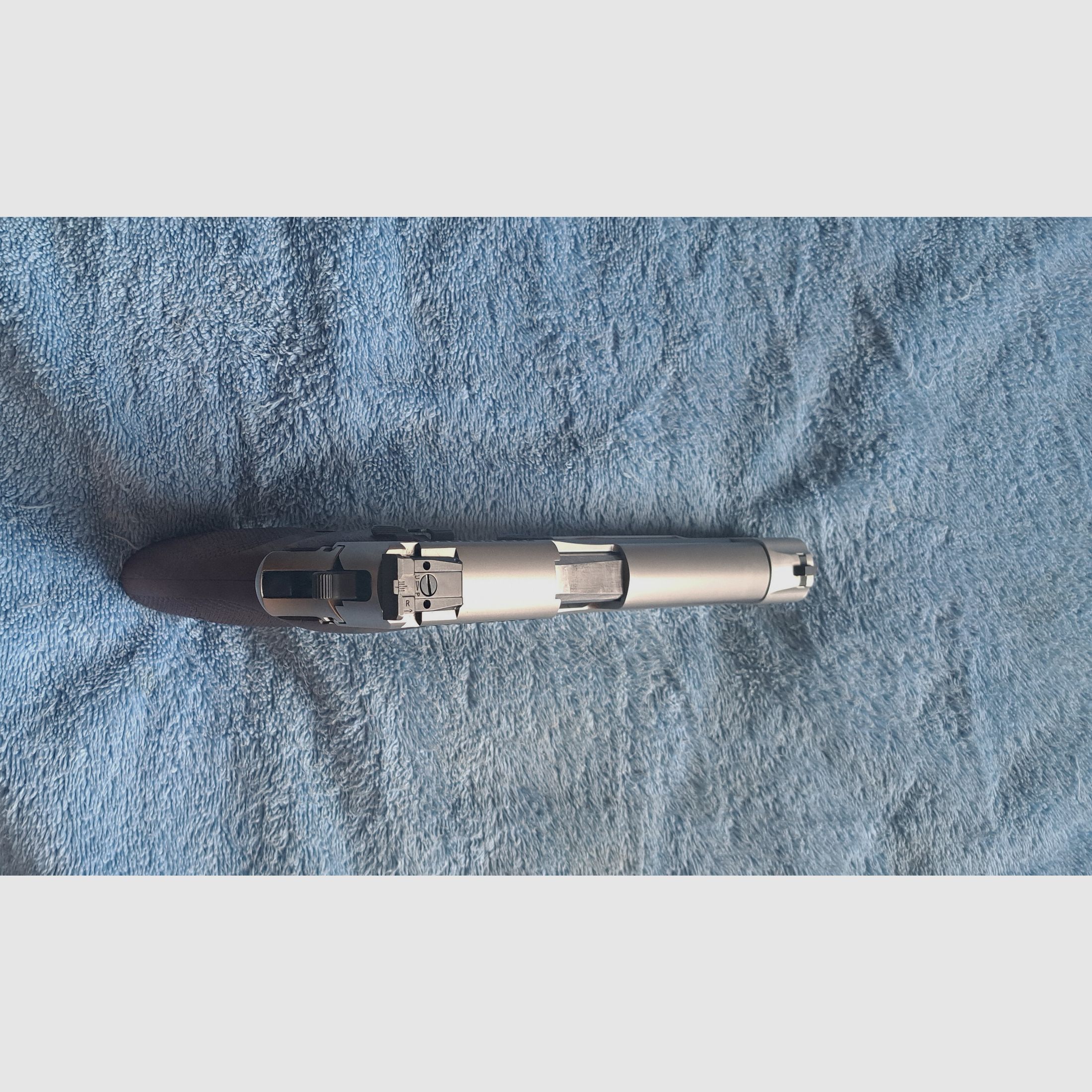 Pistola de deporte Sig Sauer P 220 .45 ACP