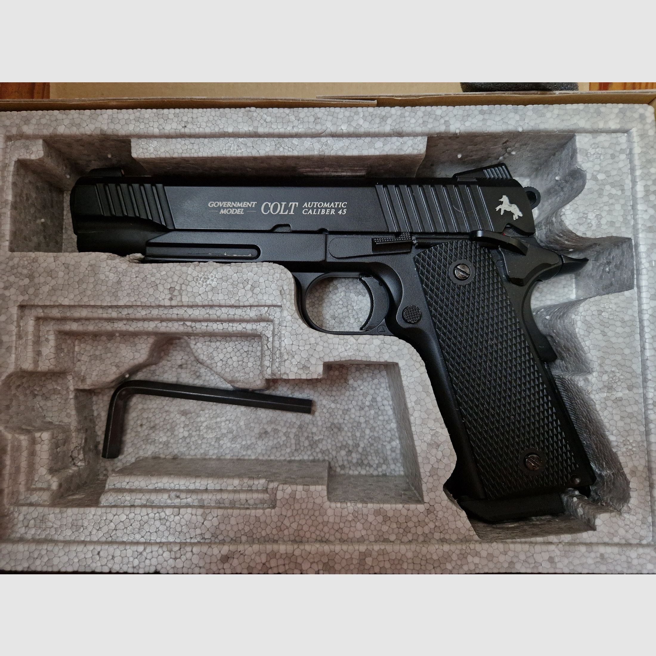 COLT Rail Gun Government Model M45 CQBP Automatyczny Kaliber 45 15M09274