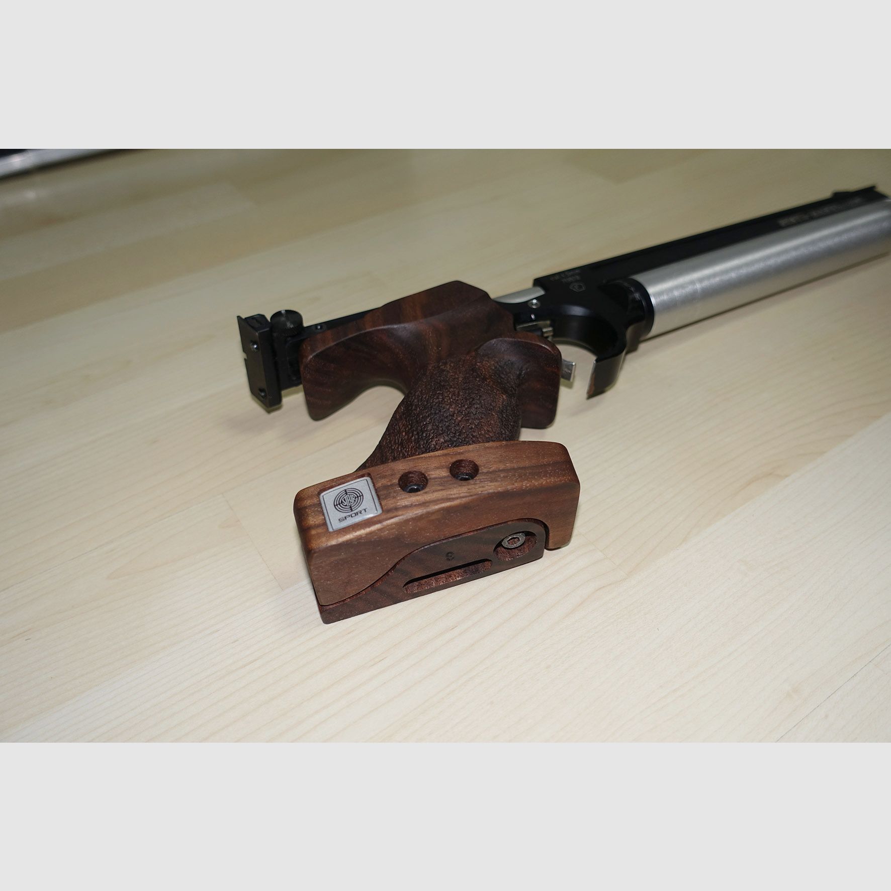 Steyr LP10 pistola de competición de aire comprimido / agarre izquierdo o derecho