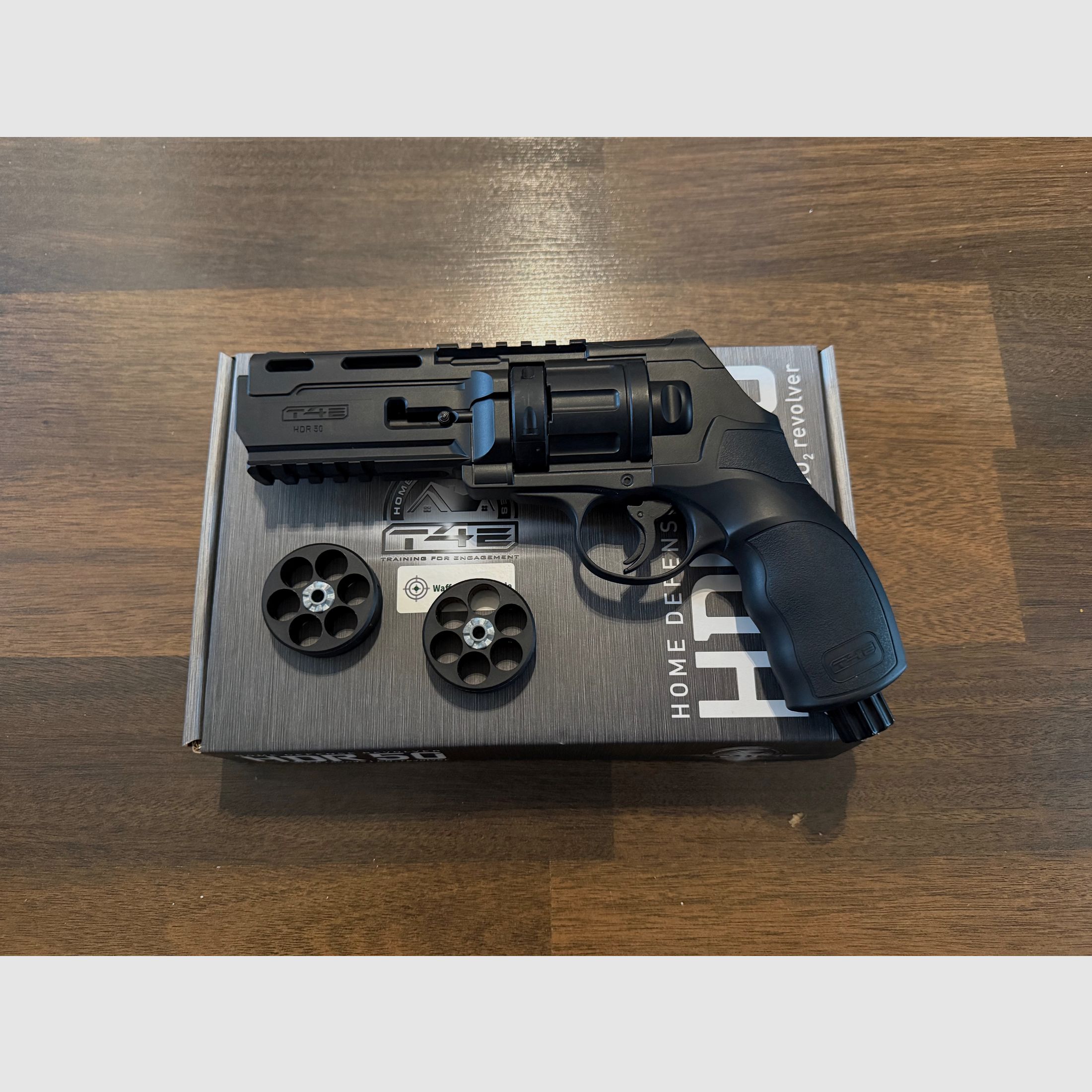 Umarex T4E HDR50 Revolver + Zubehör