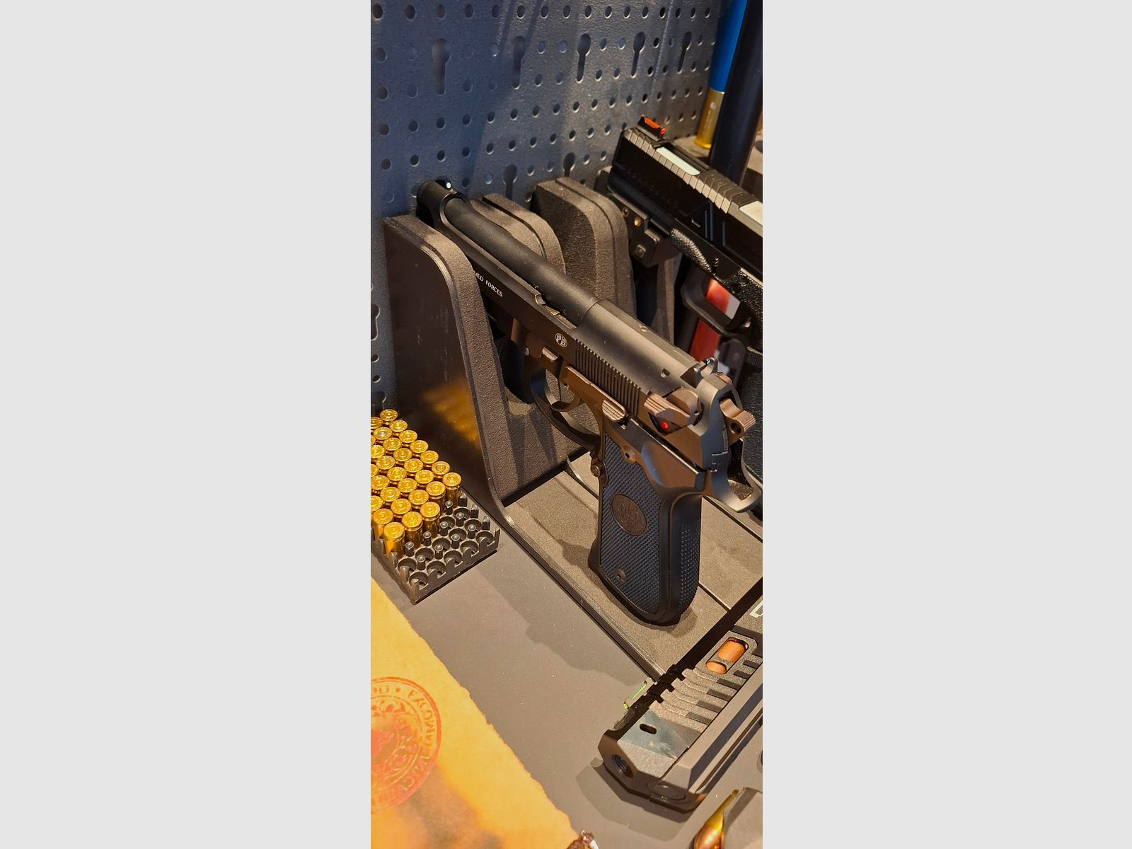 Beretta US M9A1 Softair Vollmetall GBB 6mm BB schwarz