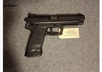 Heckler & Koch USP Expert
