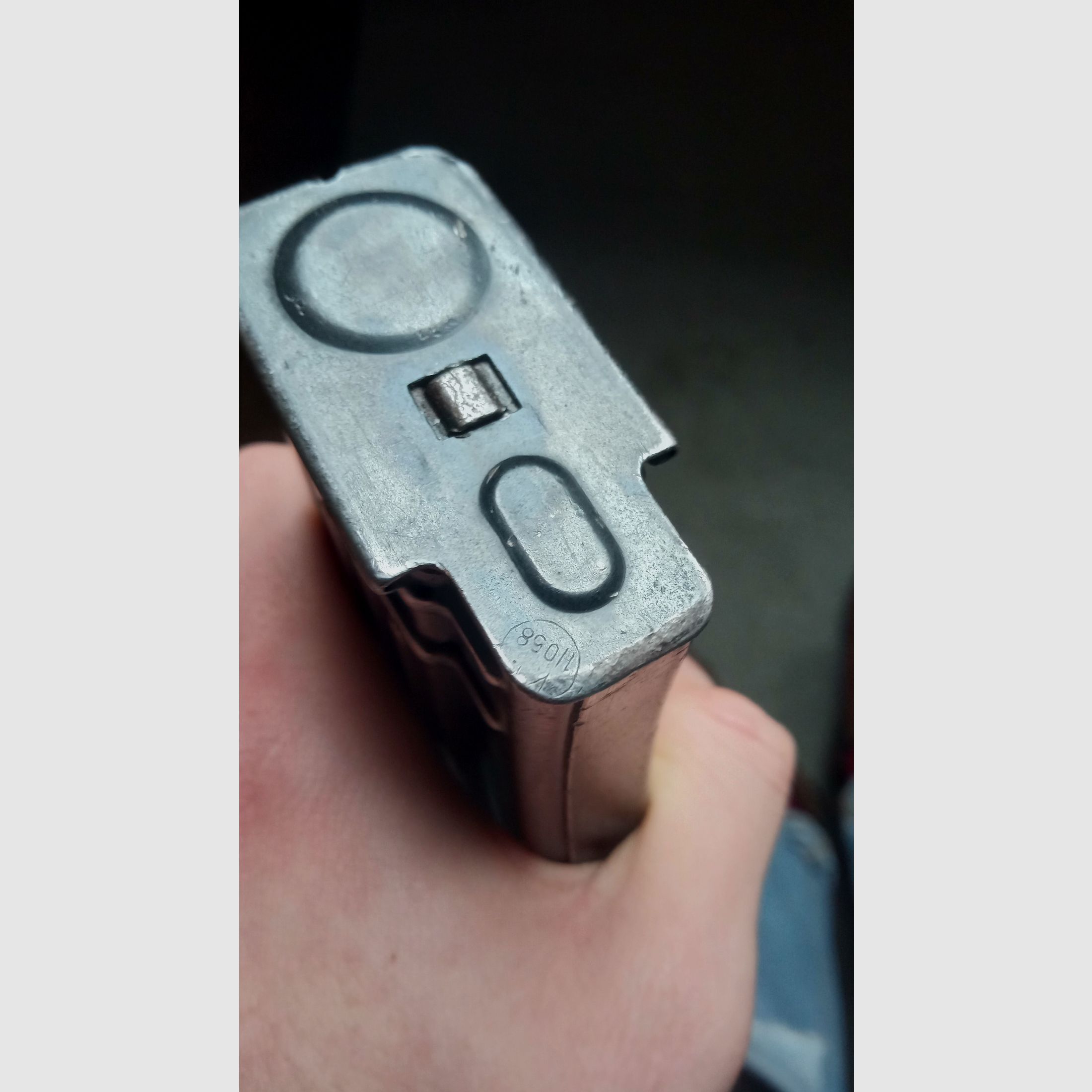 Sehr wahrscheinlich frühes polnisches kbkg wz. 60 / AK47 Stahl Deko Magazin (unbrauchbar/deaktiviert) // KBK AKGN WZ.60 / passt auch in GSG Co2 Cybergun genannt China-Yunker