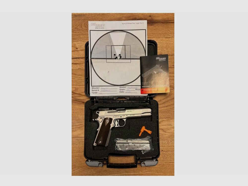 SIG Sauer 1911 9mm Luger