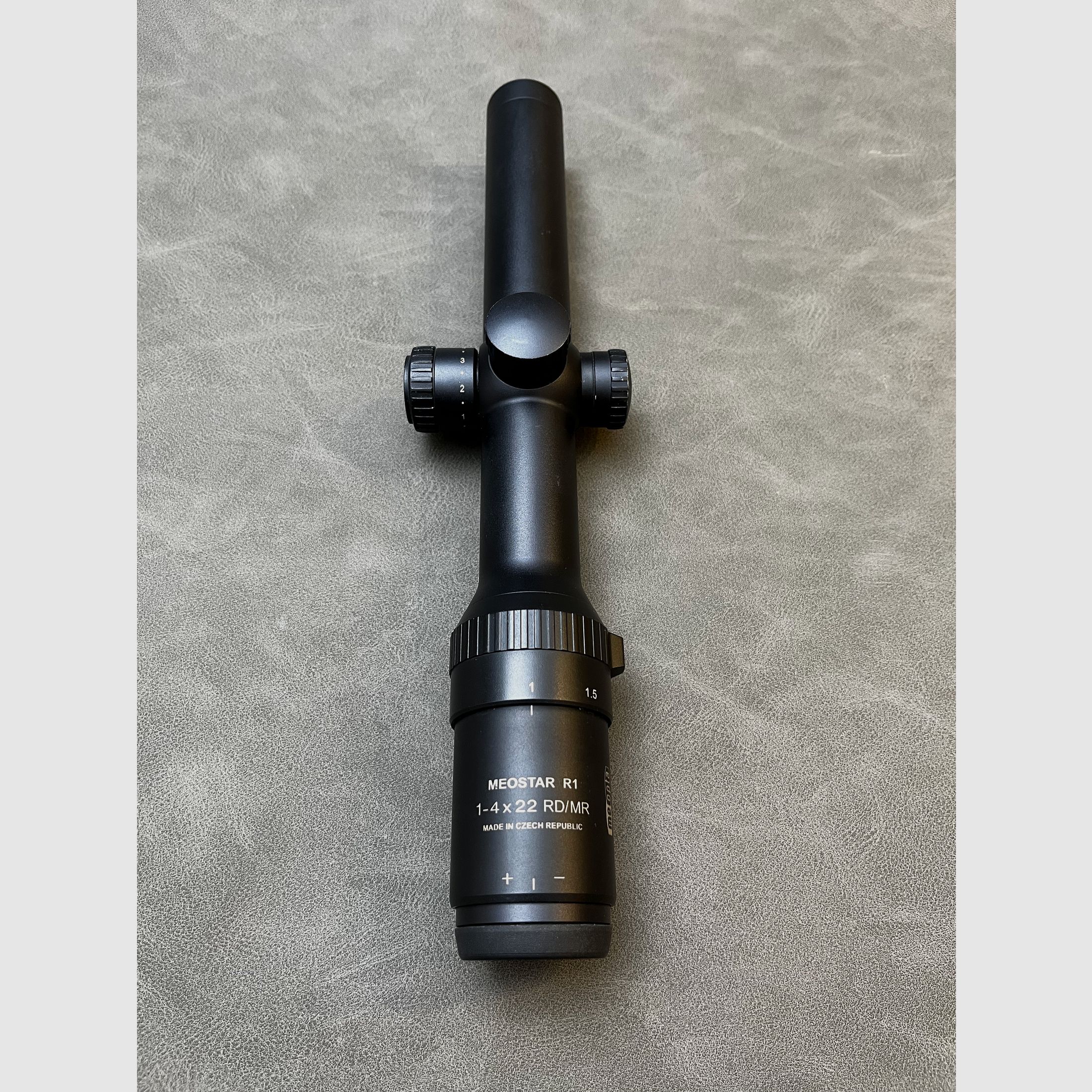 Meopta Meostar R1 1-4x22 RD/MR met Zeiss rail