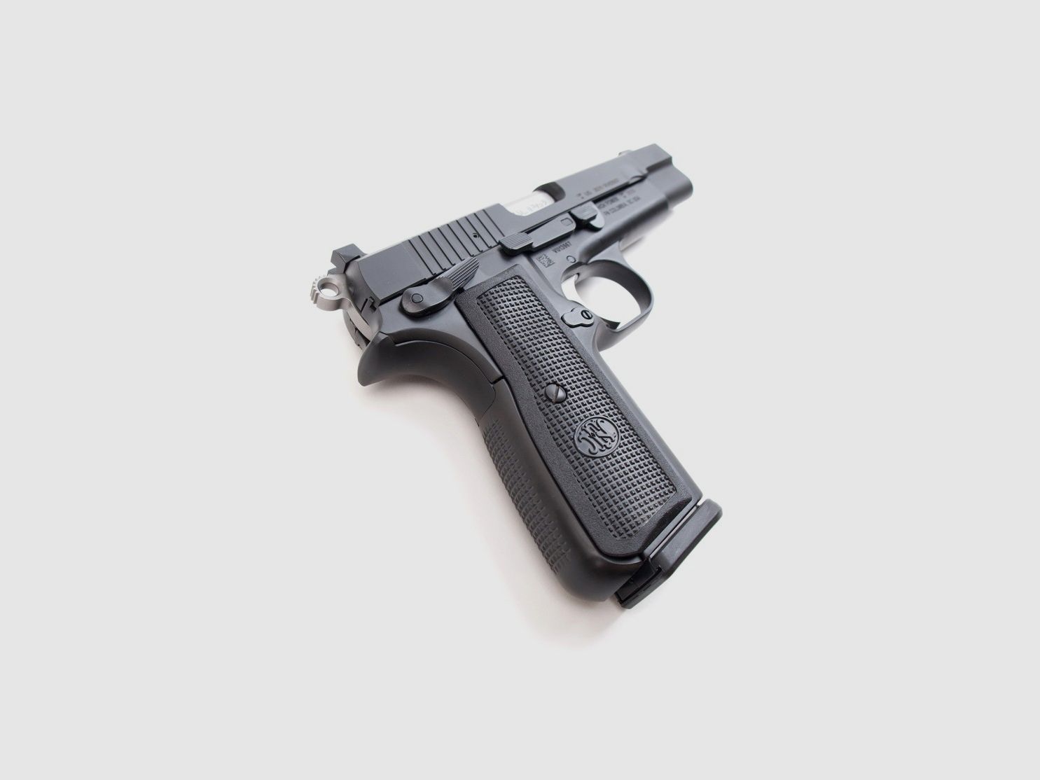 FN High Power Cal 9 Luger, image 4 sur 8