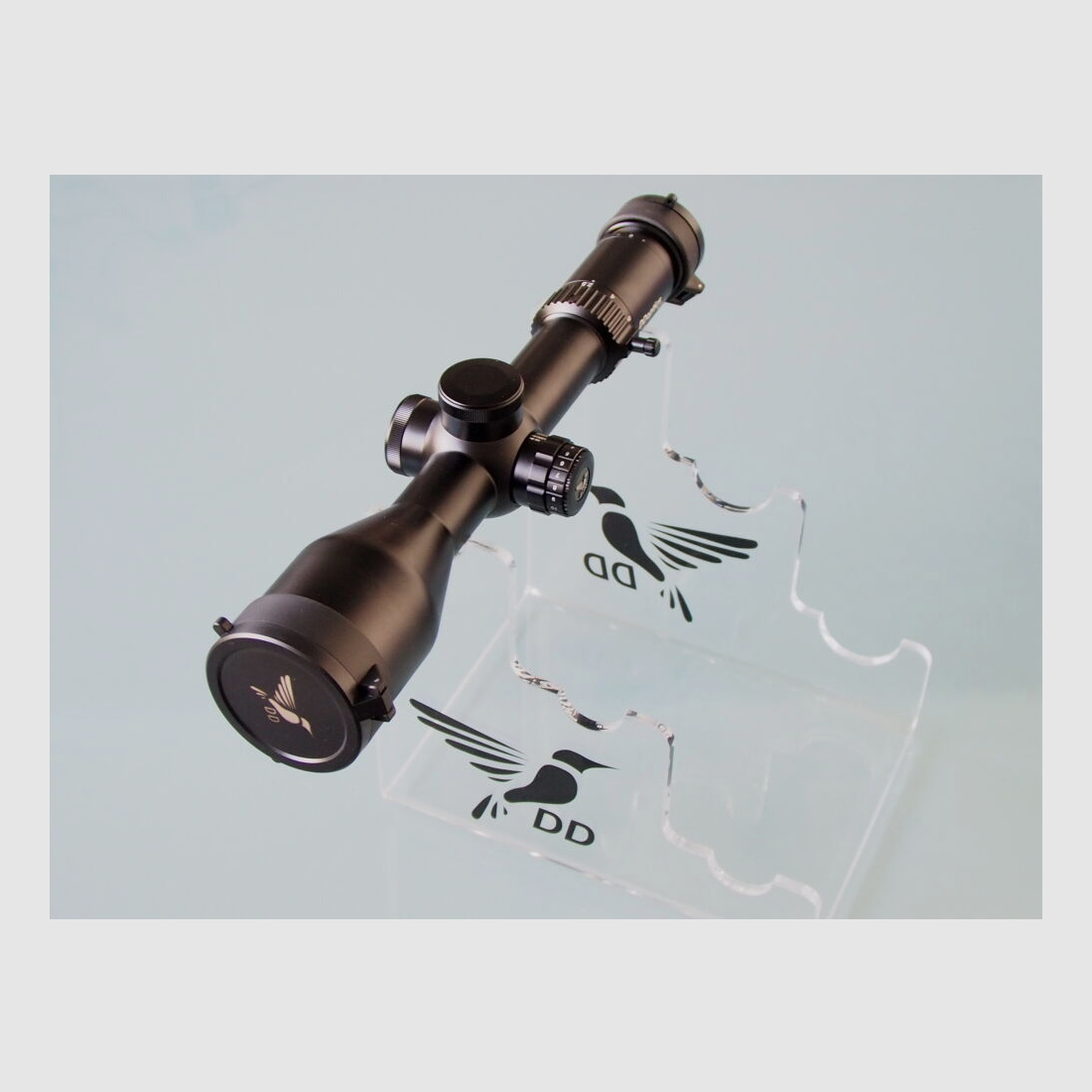 DDoptics NFX Nighteagle V8 2,5-20X56 MRAD