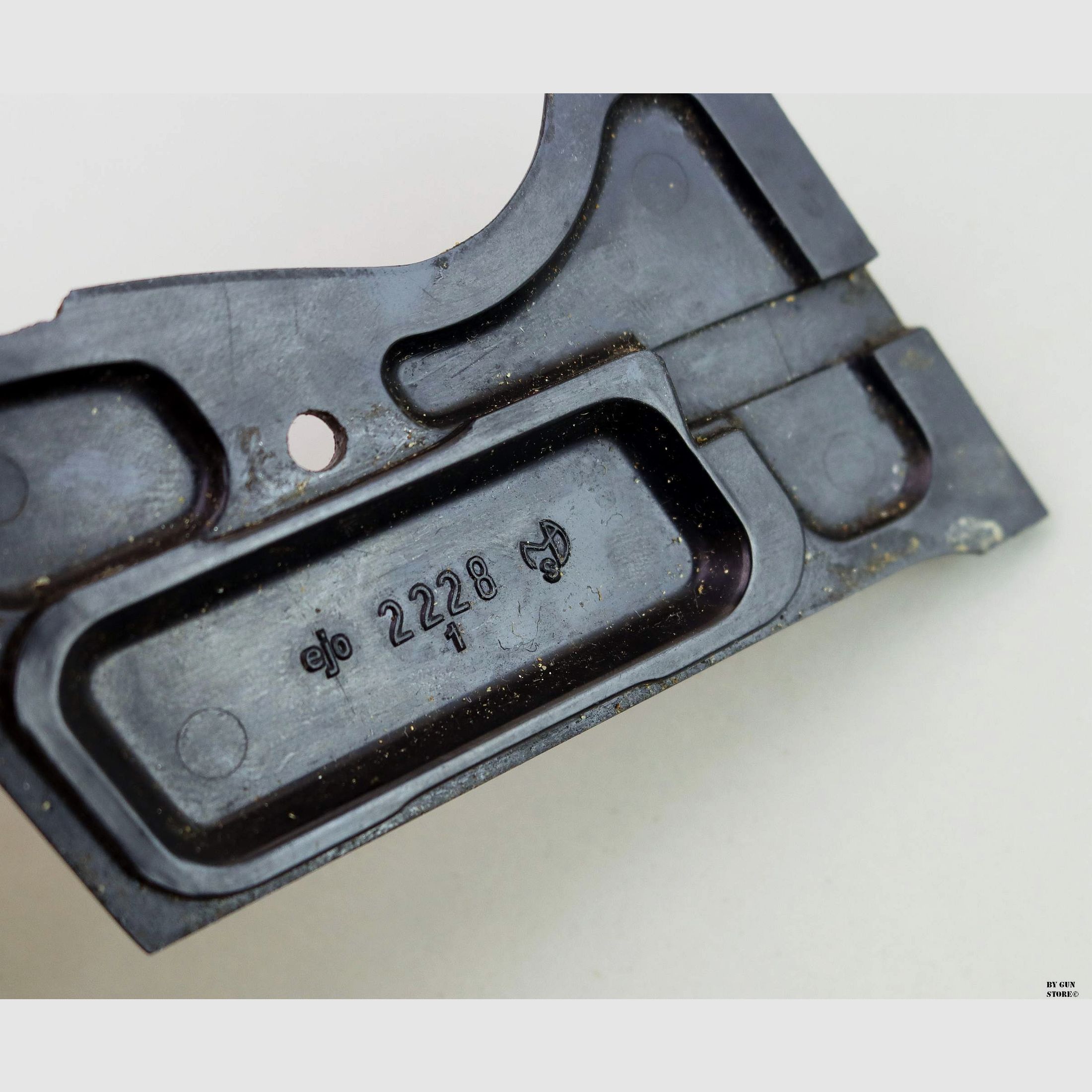 GR-49 Griffschalen Mauser Hsc, Bild 3 von 4