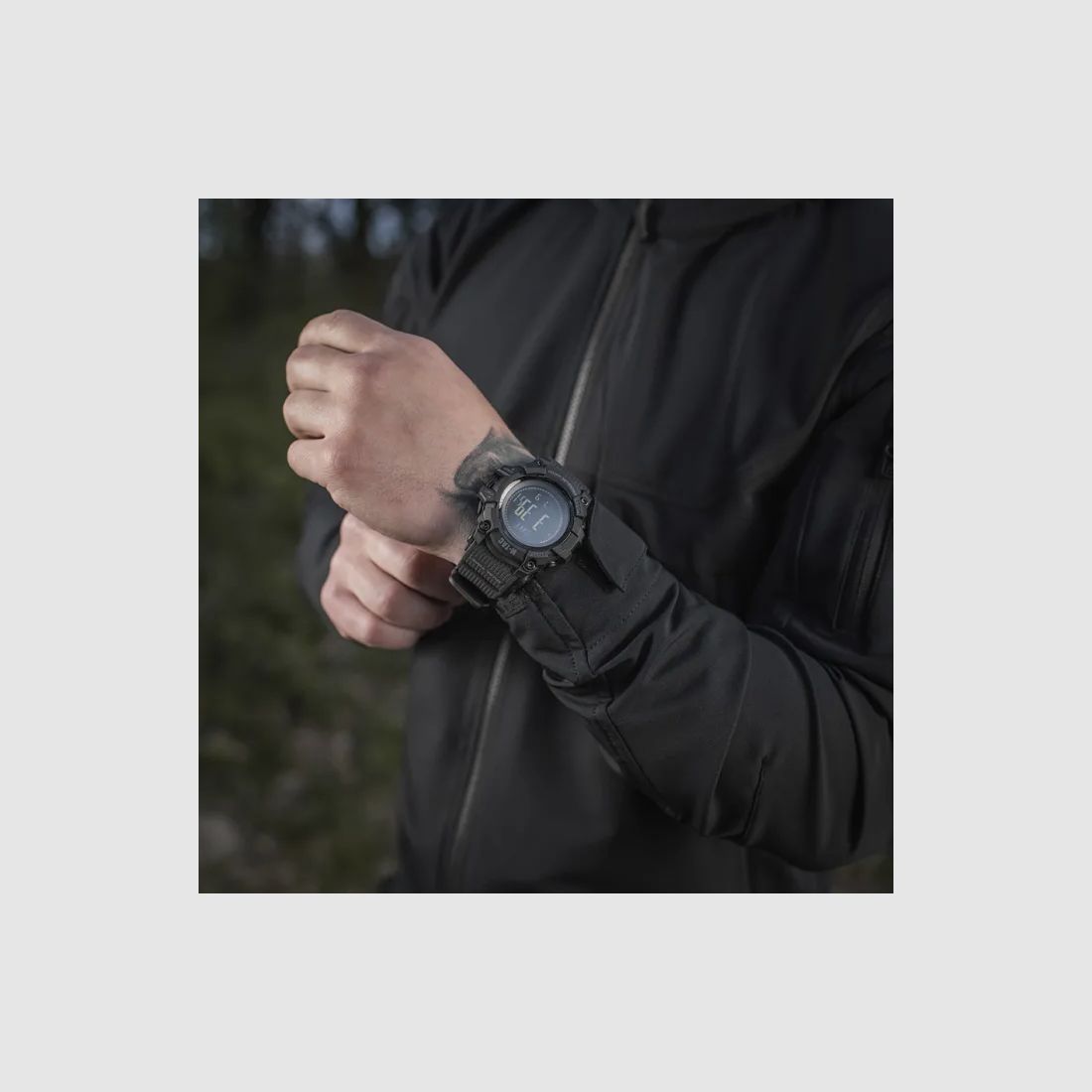 M-Tac® Taktische Uhr Adventure Schwarz