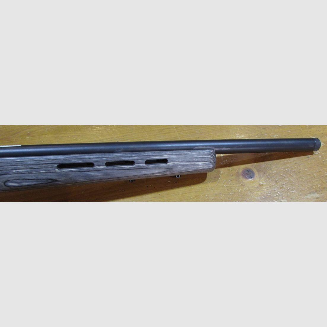 CZ 457 Thumbole Repetierbüchse grau Varmintlauf 51cm Kal. .22LR, Bild 3 von 7