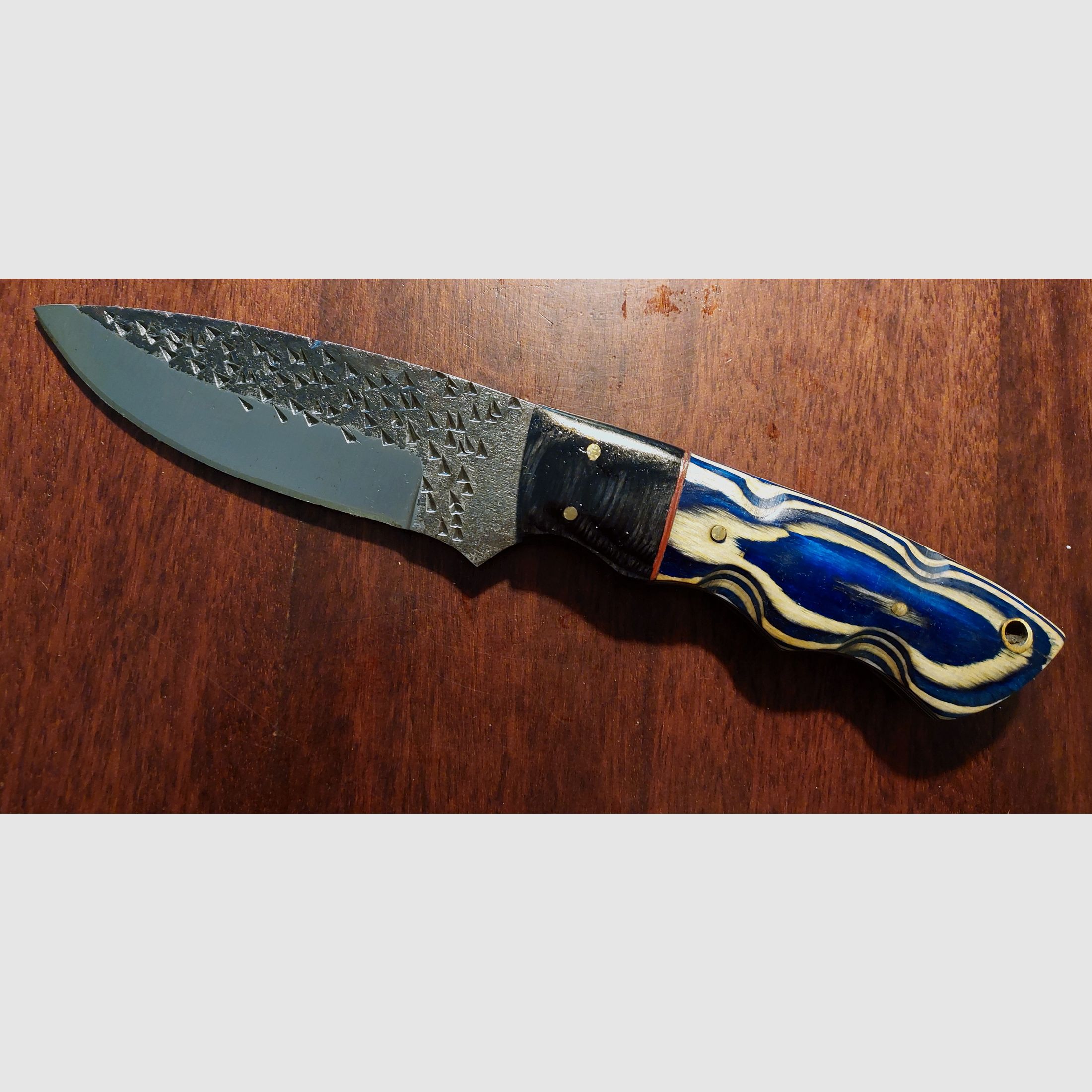 Beautiful hunting knife carbon steel - 24cm - with leather sheath New!