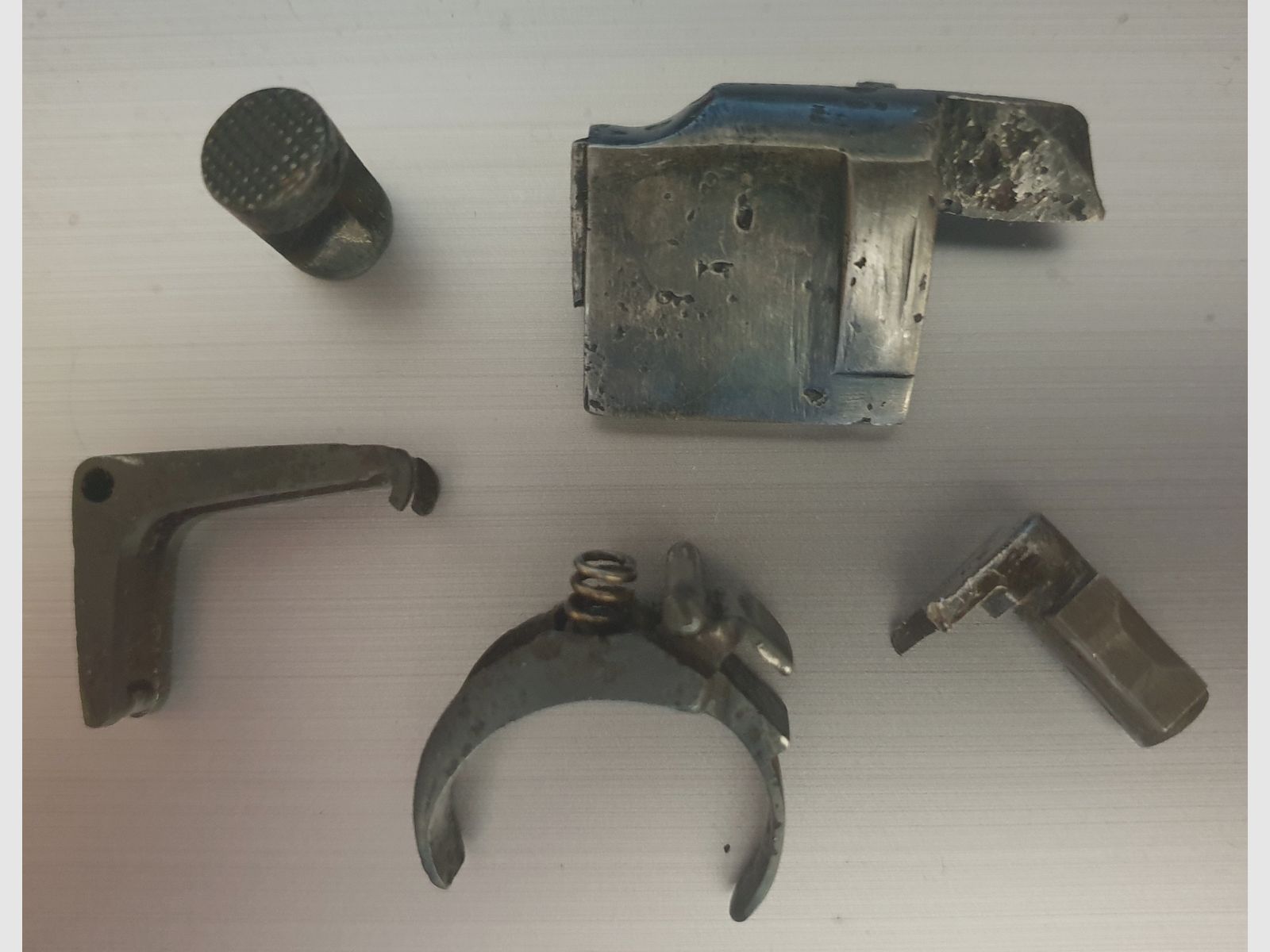  5 Ersatsteile für 08 Pistole gebraucht, Bild 2 von 2
