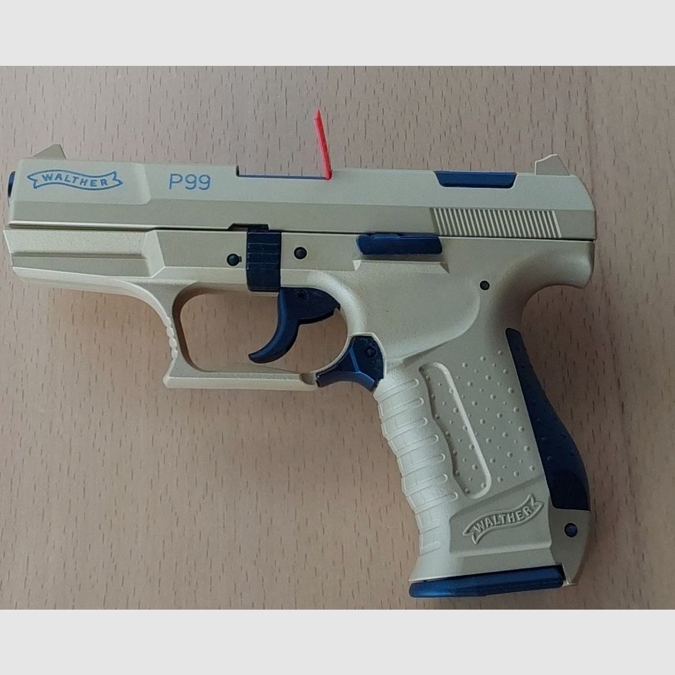 Walther P99 Glacier Gold Edition 9mm Pak