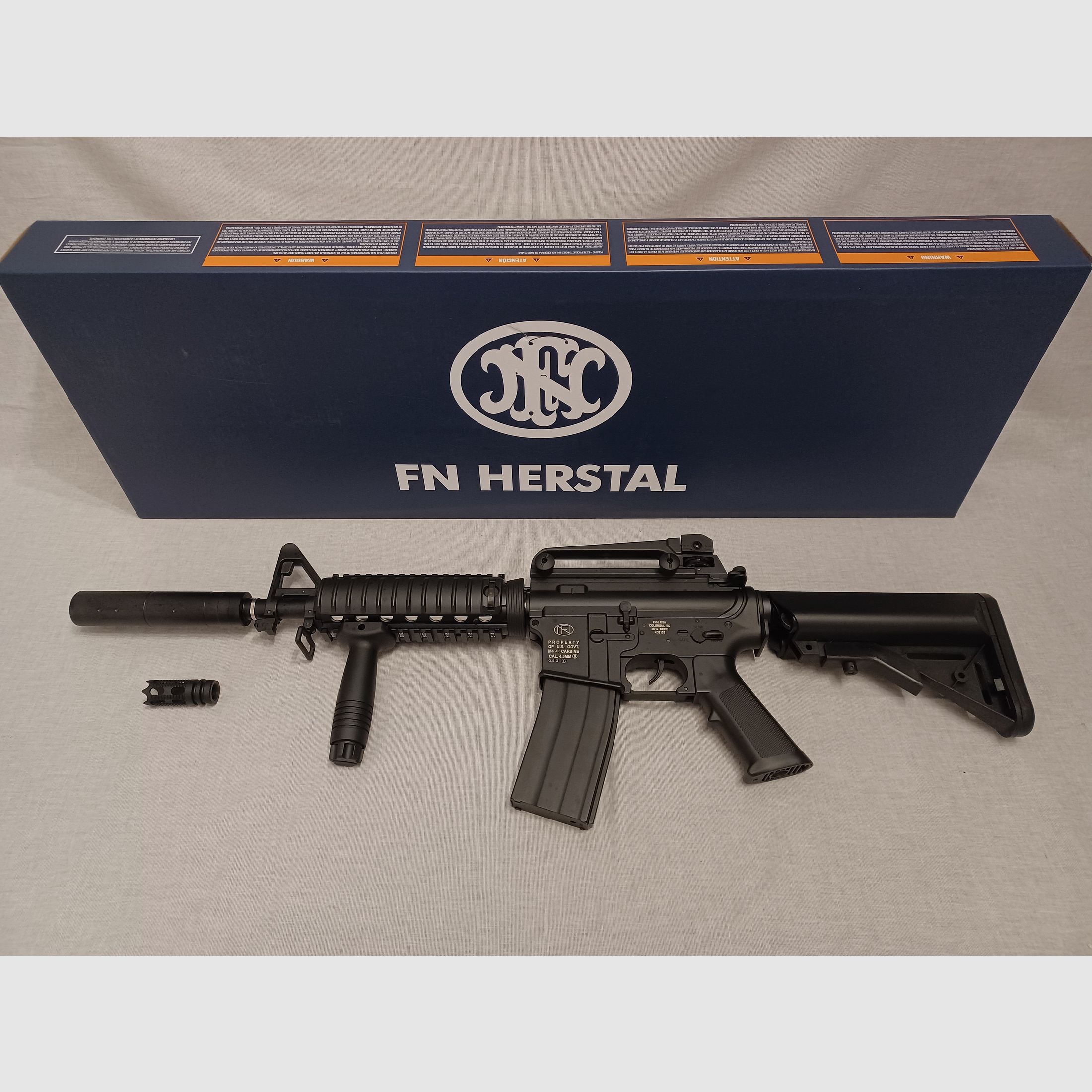 FN Herstal M4-03 / 4,5 mm BB / CO2 / Sturmgewehr / OVP (152)