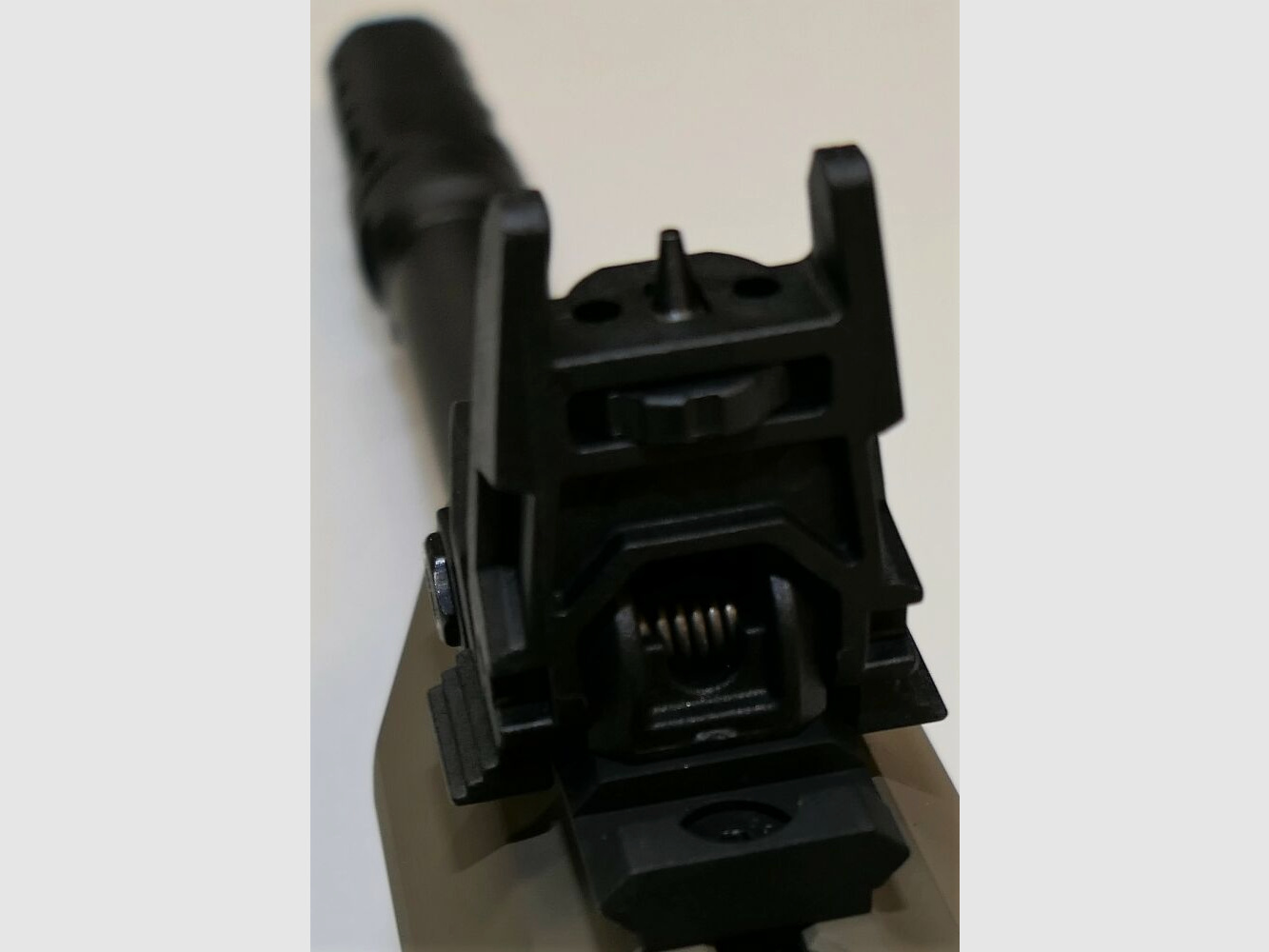 GWMH Selbstladebüchse GWMH SPC-SPORTER A4 17" (SWISS PISTOL CARBINE) FDE Kal.9x19 AR15 Glock Magazin