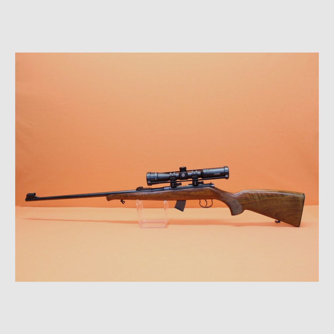 Zbrojovka Brno repeating rifle .22lr Zbrojovka Brno 2-E: 63cm barrel, front sight holder with bar sight/sight protection, sliding sight missing(!), system sleeve with 11mm prism rail, wooden stock with fish skin/strap brackets, 10-shot magazine