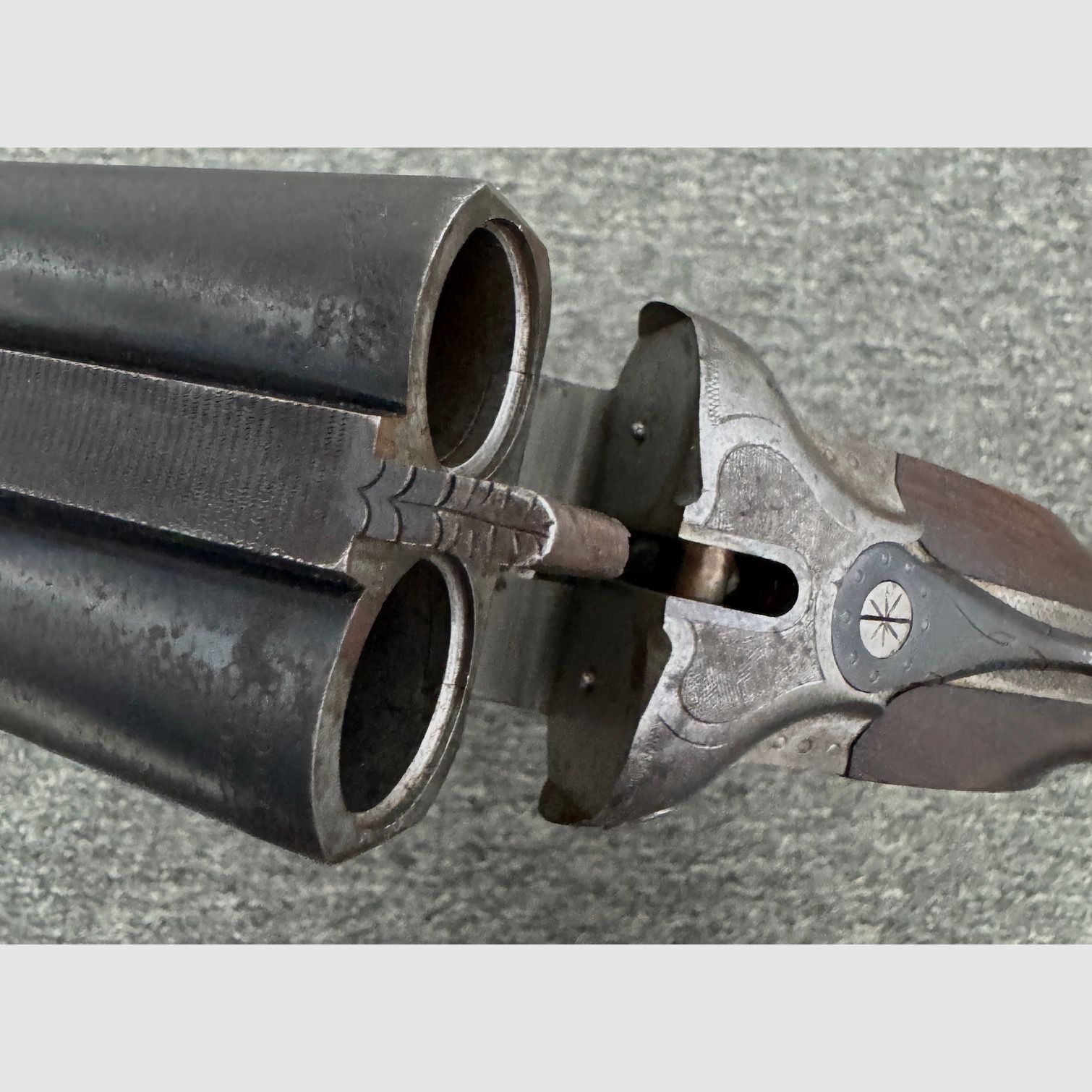 Suhler Doppelflinte 12/70