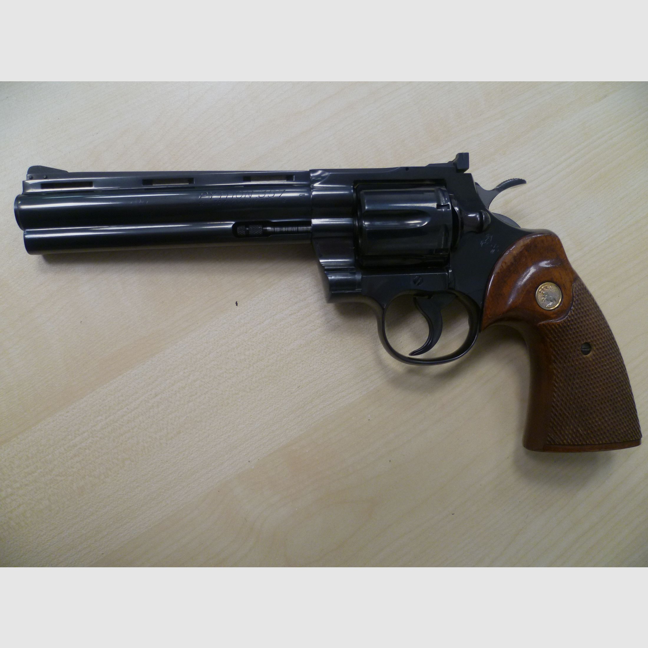 Revolver Colt Python 357 .357 Magnum Baujahr 1966