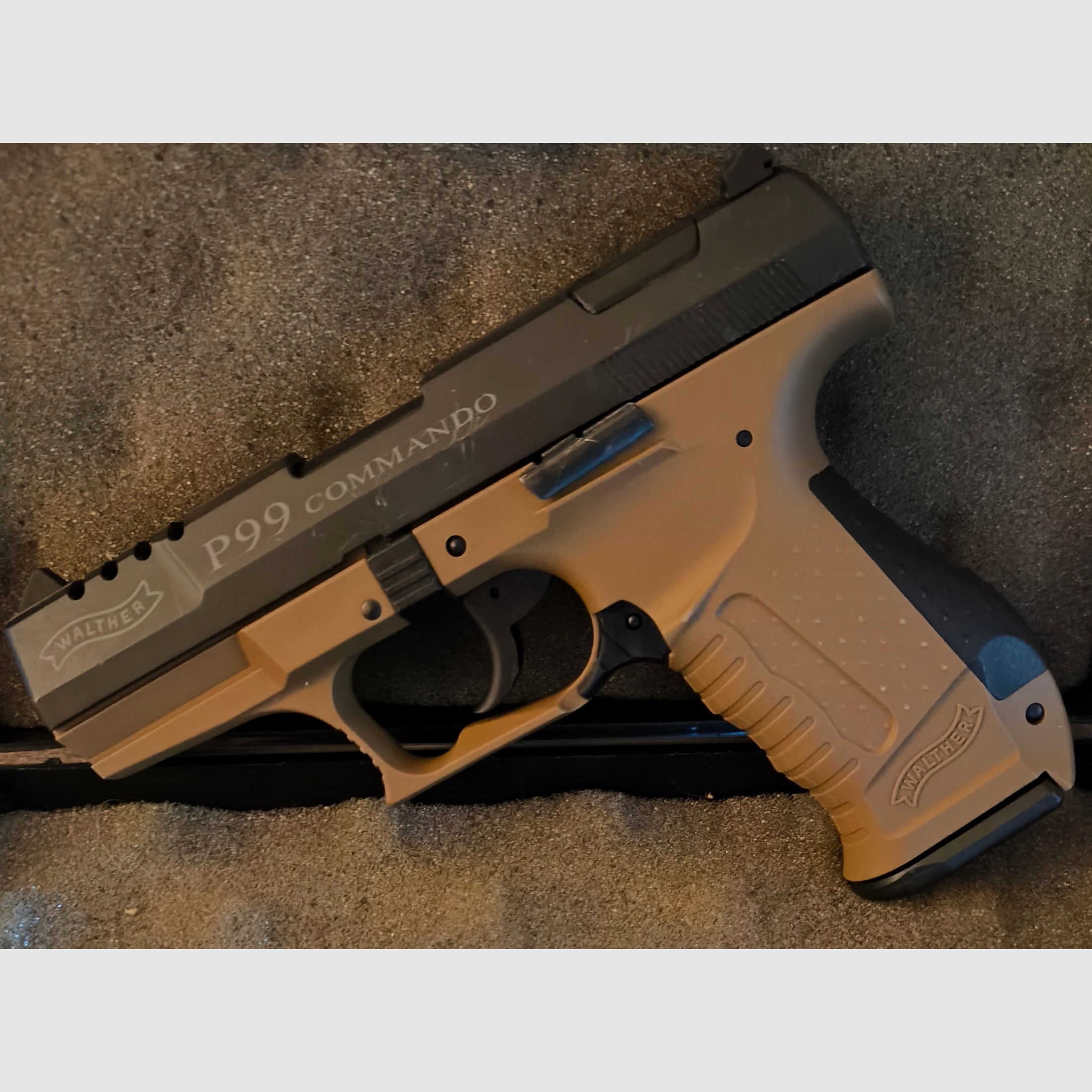 Walther P99-COMMANDO - Dark Brown, Kaliber 9mmPAK, Nur ein mal zur Probe Geschossen, Sehr leichte Gebrauchsspuren, bitte lesen!! 