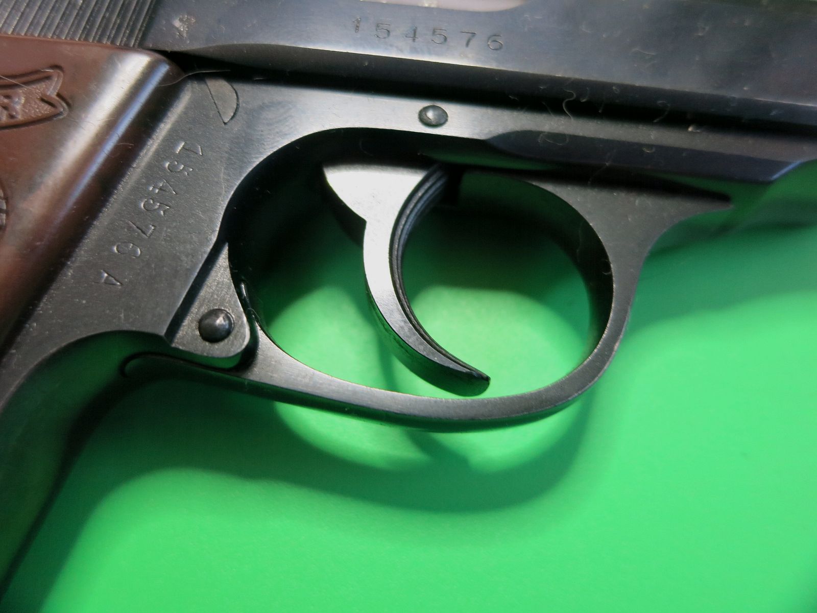 Halbautomatische Pistole, Walther PPK, Kal. 9 mm Kurz, braune Griffschalen       #74