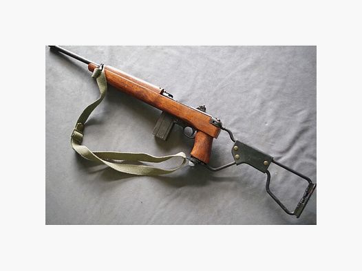 M1A1 USA Karabiner 1942 , Fallschirmjägermodell , Replika Denix Muster plus Helm