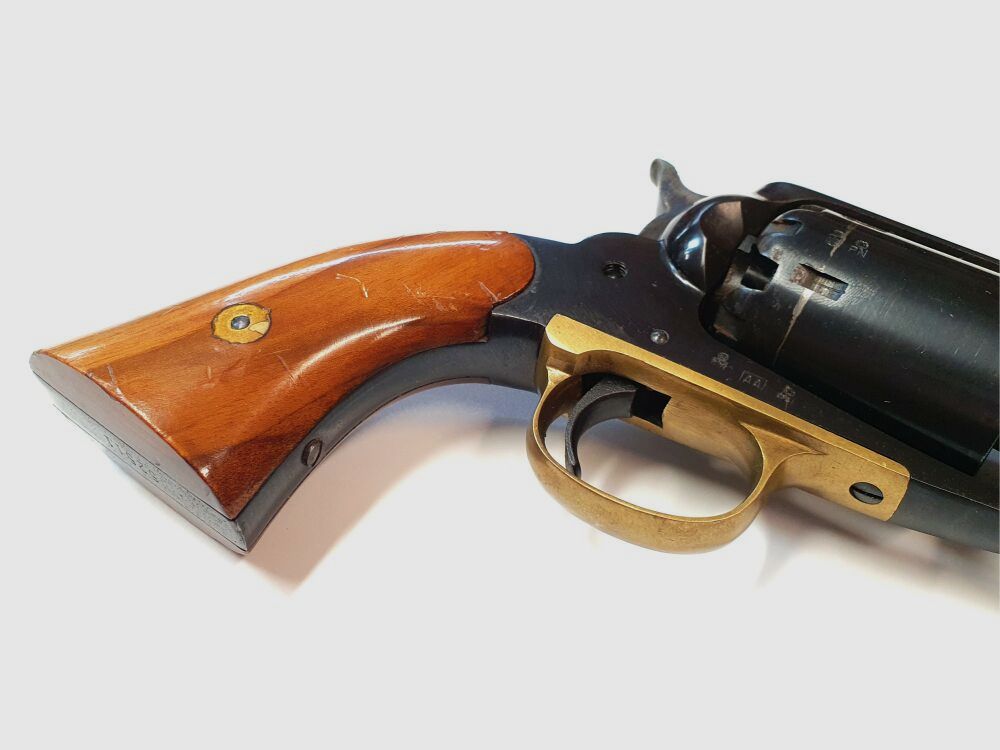 Hege Uberti Revolver a Percussione Hege Uberti 1585 Nuovo Esercito - .44 Polvere Nera