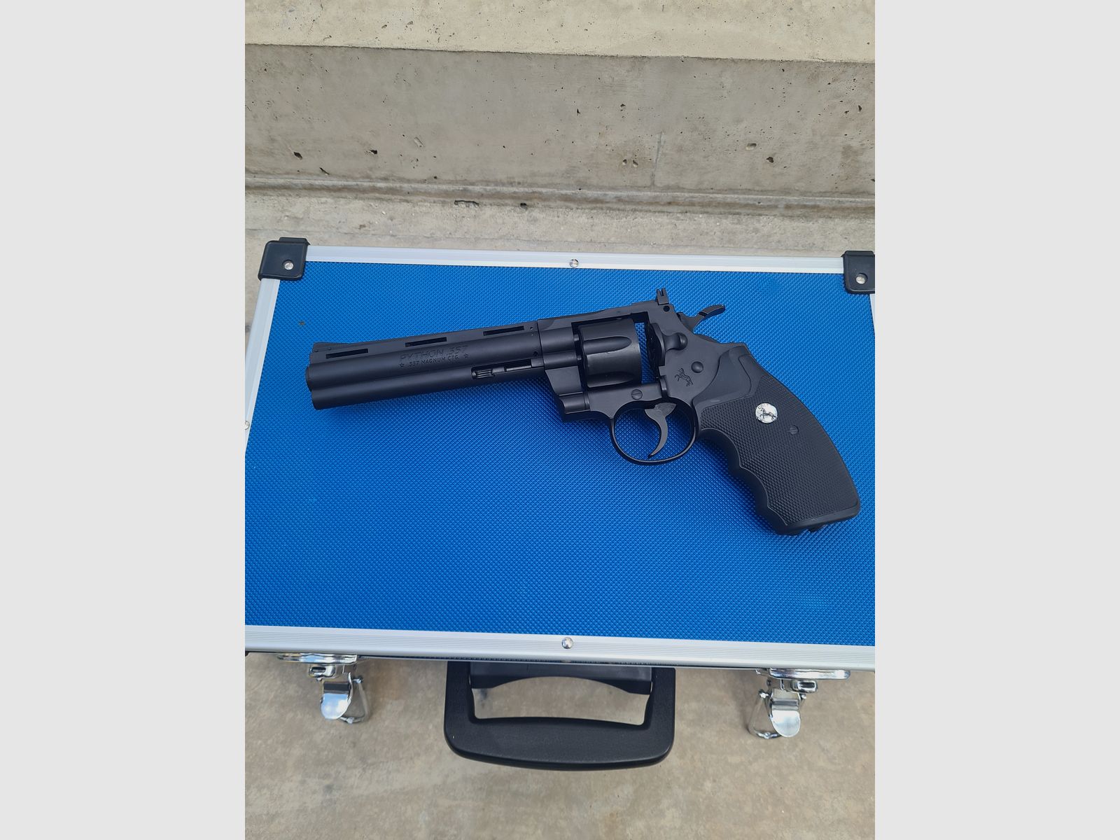 COLT Phyton 6 Magnum 357