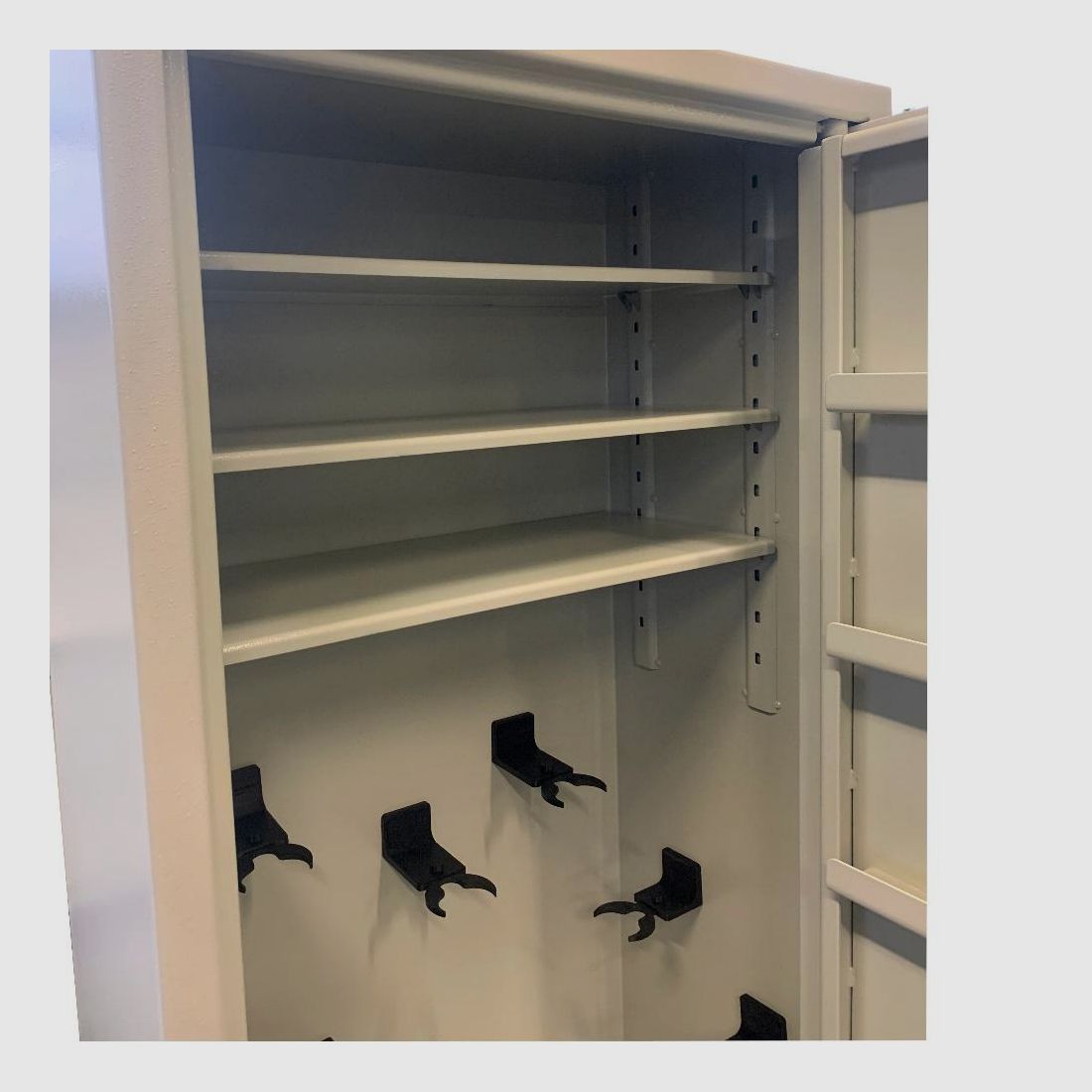 Waffenschrank HUNTER Fuchs (1700x390x330), max 7 LW, 3 Böden