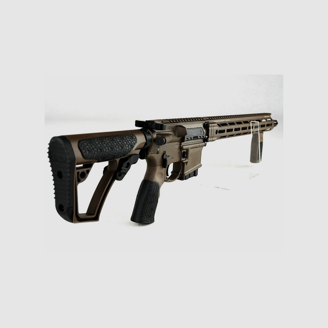 Daniel Defense	 M4 V7 Mil Spec+
