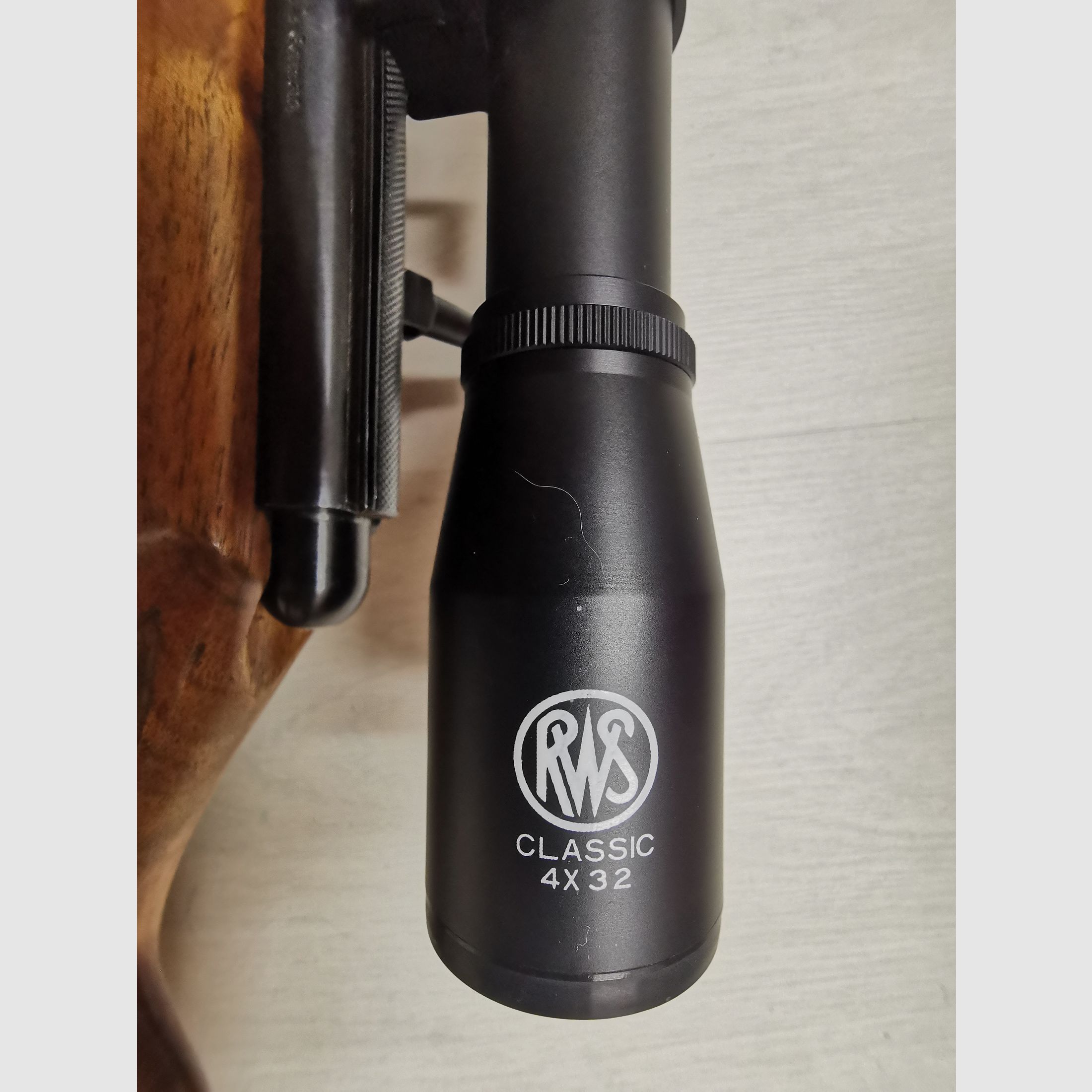 KK Gewehr .22lr Anschütz mit Zielfernrohr 4x32