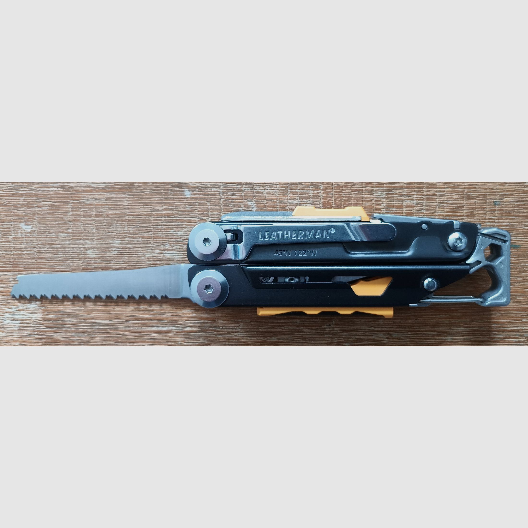 Leatherman Signal Multi-Tool - 19 Werkzeuge + zusätzlicher Bitsatz