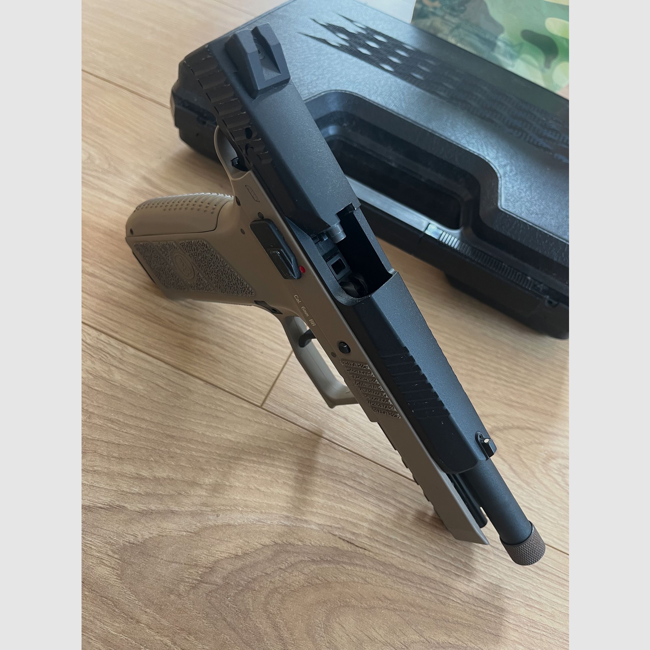 KJ Works CZ P09 Airsoft 6mm with metal slide