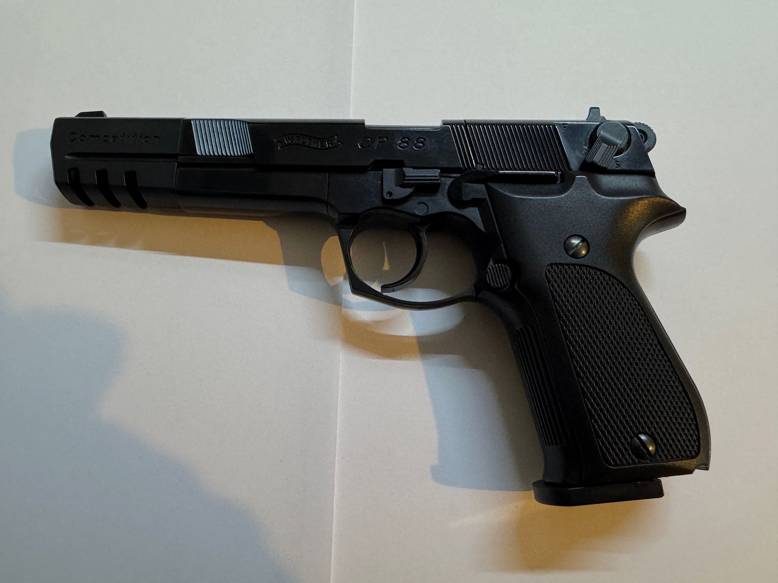 Walther CO2 Pistol CP88 Competition