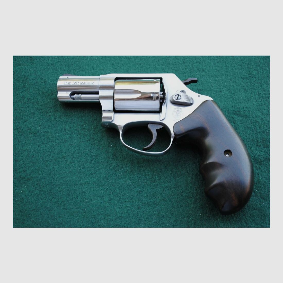 Smith & Wesson Mod. 60-14, Box, 2" LL, Combat Grip