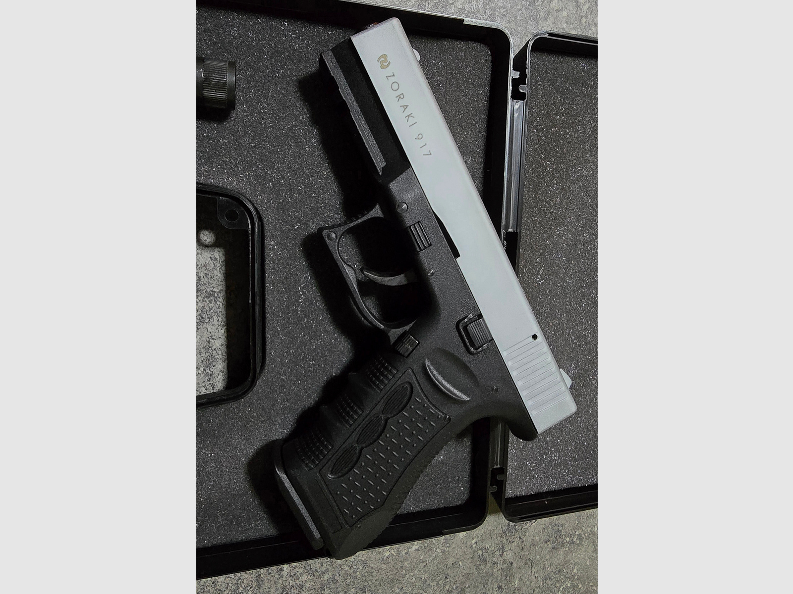 Zoraki 917 ancien PTB 1023 pistolet d'alarme 9mm PAK Silvester