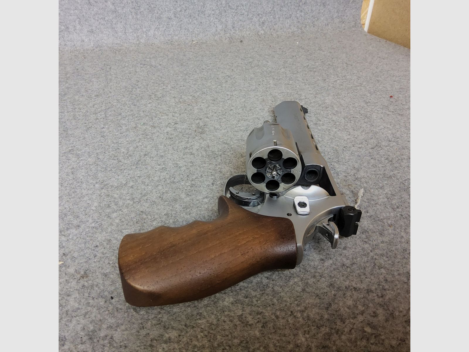 Weihrauch	 HW 357