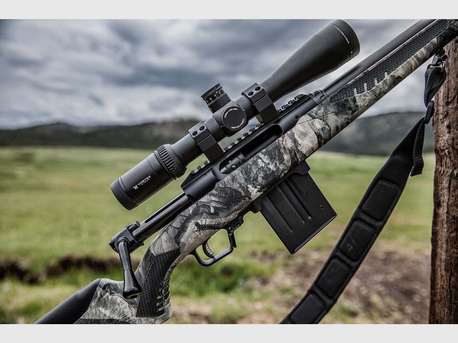Savage Firearms Impulse Predator 20"/51cm .243Win. Straight-pull rifle with threaded barrel